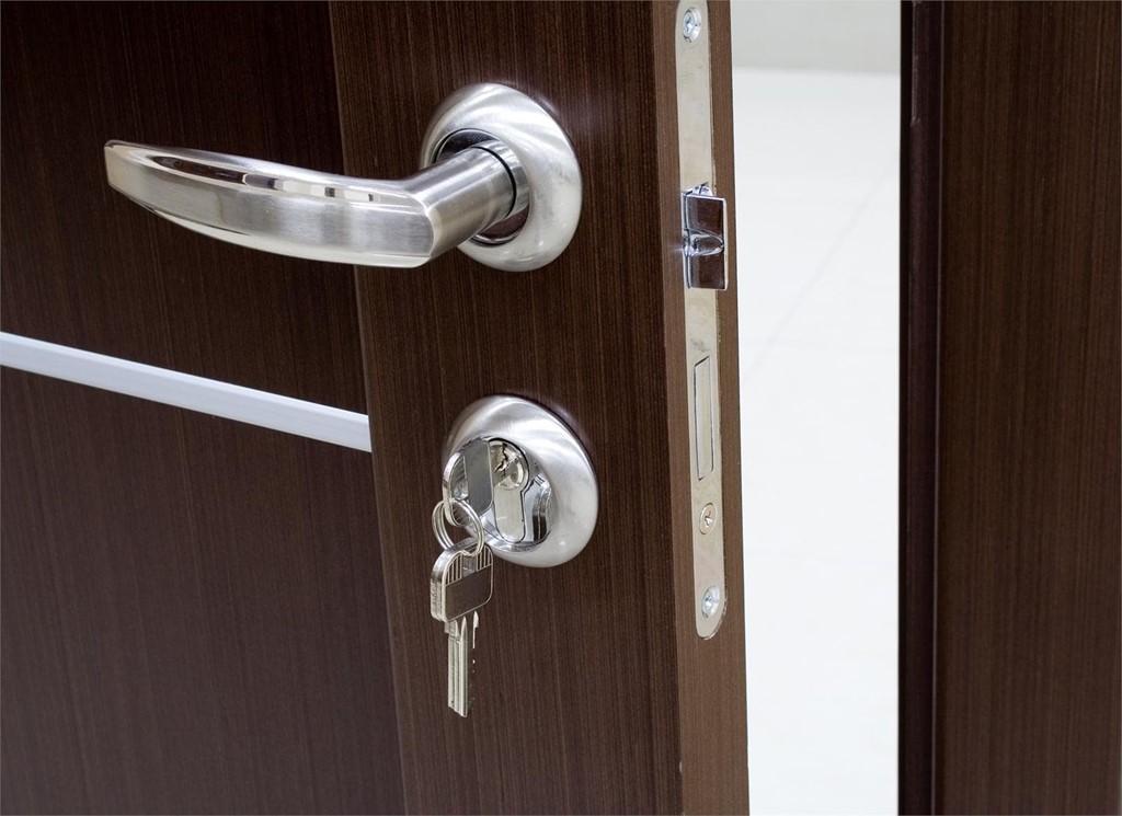 ▷ Abrir puerta con llave puesta: accede a tu propiedad fácilmente